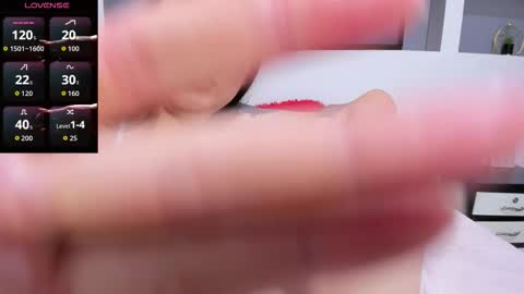 Violeta y Samantha online show from 13, 9, 2025