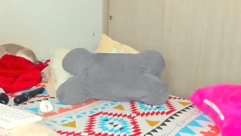 Snapshot of gisel6playful chatting on 18, 12, 2025 Gissel6playful online show from 18, 12, 2025