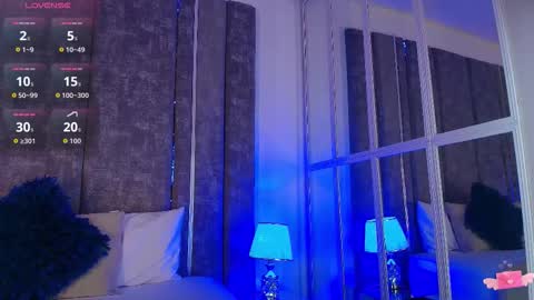     online show from 23, 9, 2025