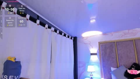     online show from 18, 11, 2025