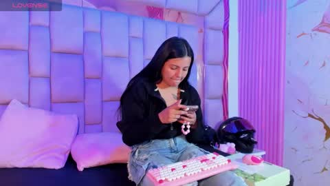gisell_squirt online show from 4, 6, 2026