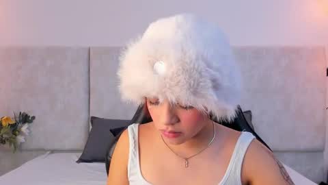 Snapshot of giselle_lauren chatting on 20, 2, 2026 Giselle online show from 20, 2, 2026