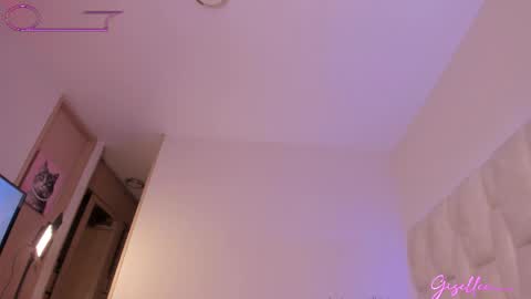           online show from 7, 4, 2026