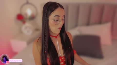   online show from 21, 2, 2025