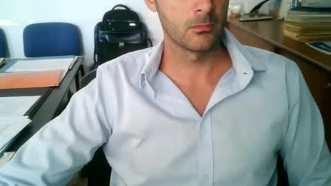 giuseppevai1 online show from 25, 9, 2025