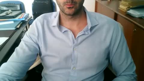 Snapshot of giuseppevai1 chatting on 6, 5, 2026 giuseppevai1 online show from 6, 5, 2026