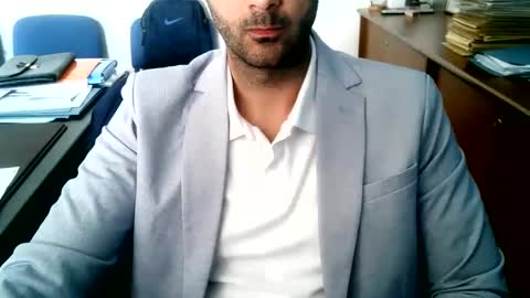 Snapshot of giuseppevai1 chatting on 22, 5, 2026 giuseppevai1 online show from 22, 5, 2026