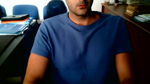 Snapshot of giuseppevai1 chatting on 3, 6, 2026 giuseppevai1 online show from 3, 6, 2026