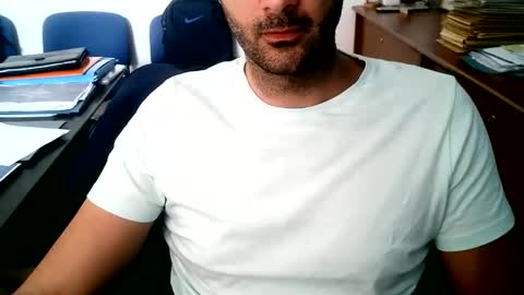 Snapshot of giuseppevai1 chatting on 10, 6, 2026 giuseppevai1 online show from 10, 6, 2026