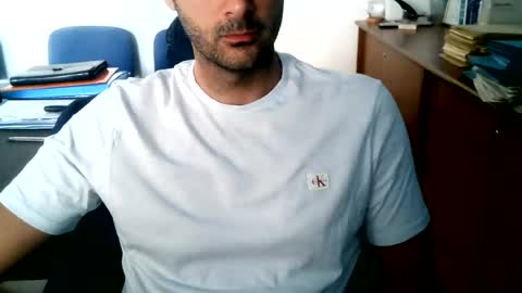 Snapshot of giuseppevai1 chatting on 4, 7, 2026 giuseppevai1 online show from 4, 7, 2026