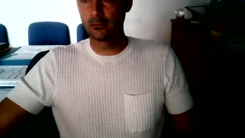 Snapshot of giuseppevai1 chatting on 8, 7, 2026 giuseppevai1 online show from 8, 7, 2026
