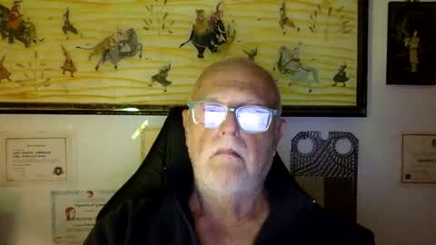 giutomma930394 online show from 16, 4, 2026