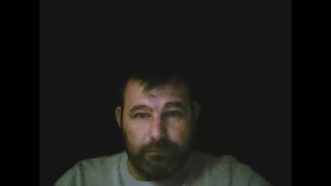 Snapshot of gjleeke chatting on 12, 11, 2025 guzz online show from 12, 11, 2025