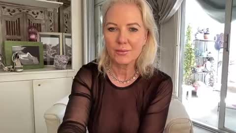 Gl1tter Barbie online show from 26, 7, 2026
