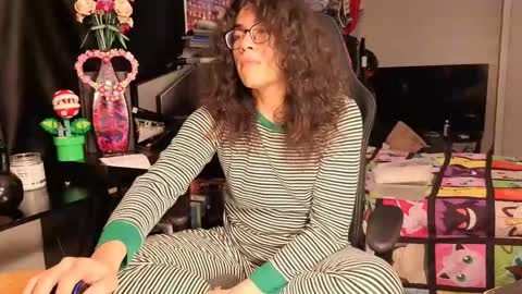 glaceon9 online show from 17, 2, 2025