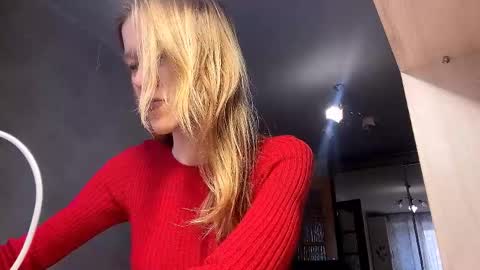 Snapshot of gladyswigg chatting on 2, 4, 2026 gladyswigg online show from 2, 4, 2026