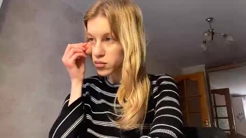 Snapshot of gladyswigg chatting on 3, 4, 2026 gladyswigg online show from 3, 4, 2026