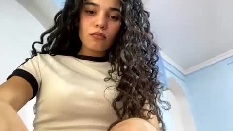 Elly online show from 19, 7, 2026