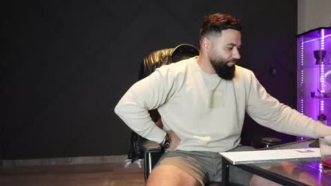 Matthew .. for short call me Matt online show from 24, 4, 2026