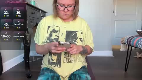 GlitterKitty 108 online show from 6, 12, 2024