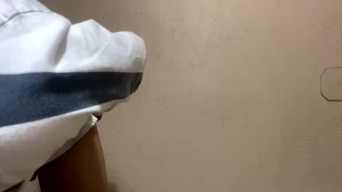 Snapshot of glly555 chatting on 27, 3, 2026 glly555 online show from 27, 3, 2026