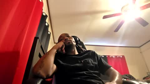 glomightyj online show from 24, 6, 2026