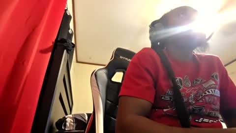 glomightyj online show from 17, 7, 2026
