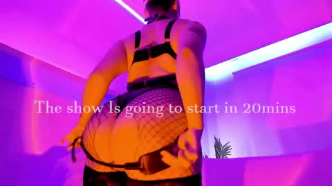 Mimi online show from 9, 5, 2026