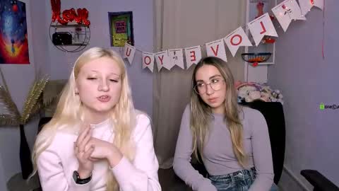 gloria_flower_ online show from 13, 2, 2026