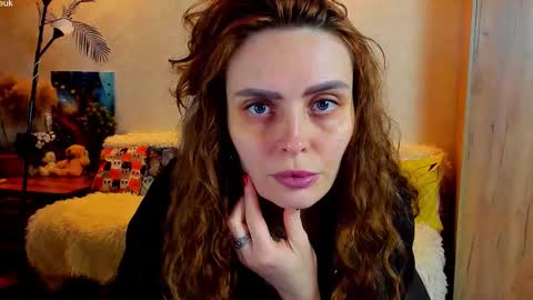 Gloria Wood online show from 8, 3, 2026