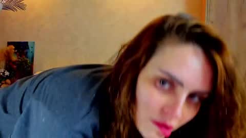 Gloria Wood online show from 23, 4, 2026