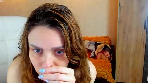 Snapshot of gloria_wood chatting on 16, 5, 2026 Gloria Wood online show from 16, 5, 2026
