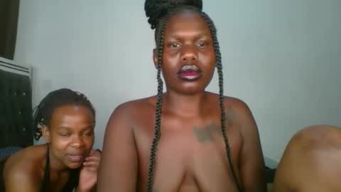 glossybabe77 online show from 7, 3, 2026