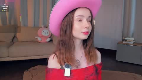 Snapshot of glowhub_ chatting on 23, 5, 2026 Ann Eliz and Gigi online show from 23, 5, 2026