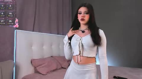 Snapshot of glowia chatting on 4, 3, 2026 Sara online show from 4, 3, 2026