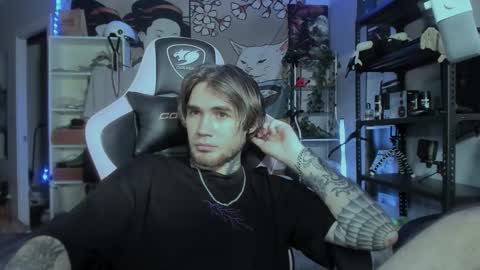 Snapshot of go_v_cs chatting on 26, 10, 2025 NPC online show from 26, 10, 2025