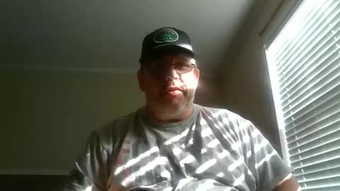 Snapshot of gobey33 chatting on 10, 11, 2025 IDKIDCIDGAF online show from 10, 11, 2025