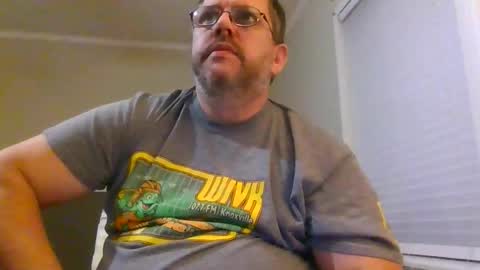 Snapshot of gobey33 chatting on 13, 11, 2025 IDKIDCIDGAF online show from 13, 11, 2025