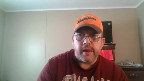 Snapshot of gobey33 chatting on 27, 2, 2026 IDKIDCIDGAF online show from 27, 2, 2026