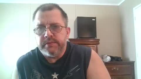 Snapshot of gobey33 chatting on 12, 3, 2026 IDKIDCIDGAF online show from 12, 3, 2026