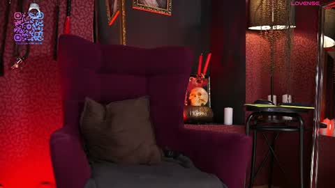 goddess_aphroditte online show from 30, 7, 2026