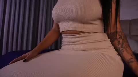 goddess_eli77 online show from 23, 7, 2026