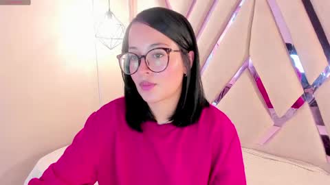 M A R T I N A  online show from 28, 4, 2026