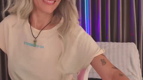 Snapshot of goddess_stars chatting on 3, 5, 2026 Katarina online show from 3, 5, 2026