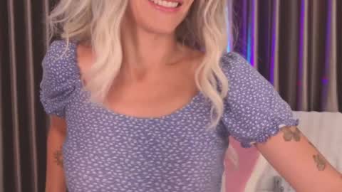 Snapshot of goddess_stars chatting on 5, 5, 2026 Katarina online show from 5, 5, 2026