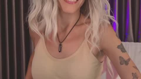 Snapshot of goddess_stars chatting on 11, 5, 2026 Katarina online show from 11, 5, 2026