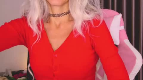 Snapshot of goddess_stars chatting on 5, 6, 2026 Katarina online show from 5, 6, 2026