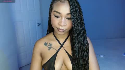 Snapshot of goddess_val chatting on 16, 12, 2025 Valentina online show from 16, 12, 2025