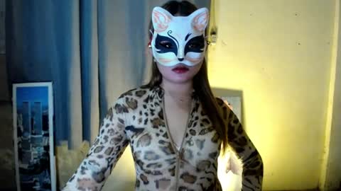 goddessawoman_xoxo online show from 23, 7, 2026
