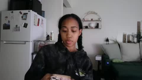 Goddess Dahlia online show from 2, 10, 2025